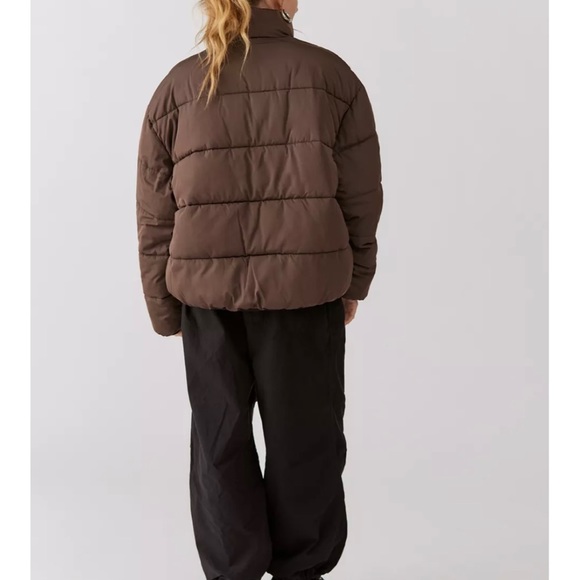 BNWT iets fran chocolate puffer urban outfitters size xxs - Picture 1 of 5